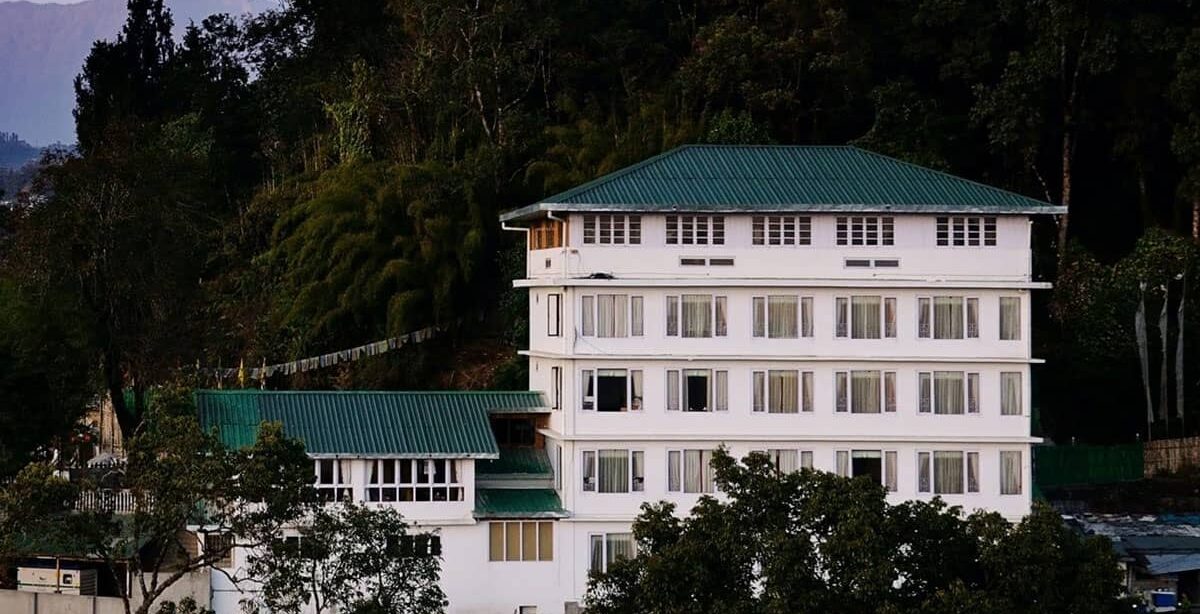 Summit-Namnang-Courtyard-&-Spa-Gangtok-Building