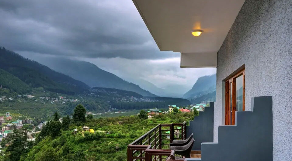 Summit-Chandertal-Regency-Manali3